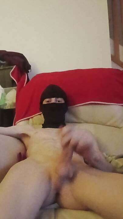 Hung bi chav strip teasing and washing himself and wanking off huge load