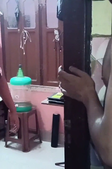Two Beggars Fucked the Owner Part 1