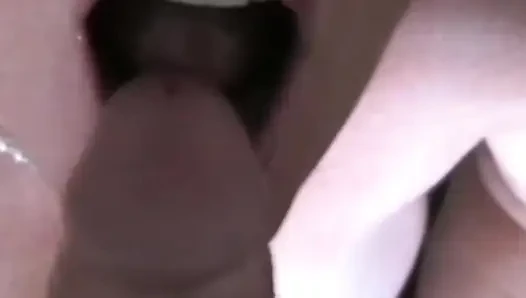 Mulut melanie yang lagi sange dikasih makan