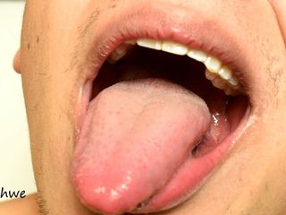 Drooling and showing uvula in HD drooling