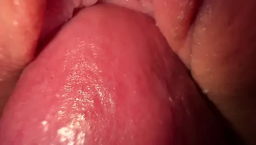 Ngentot memek sempit saudara tiri