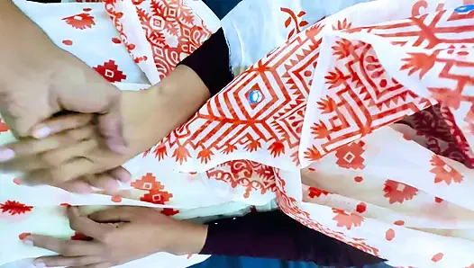 Ateşli Hintli desi üvey kız kardeş düşük sert boşalma derlemesi bangla ses