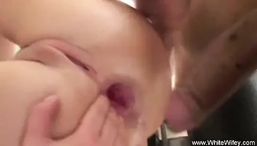 Blonde Housewife Gets Stretched