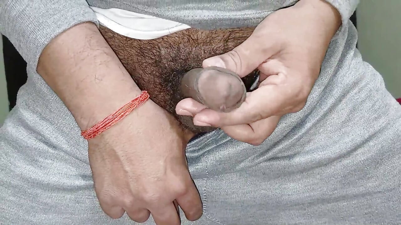 Stepmom had sex after a leg massage