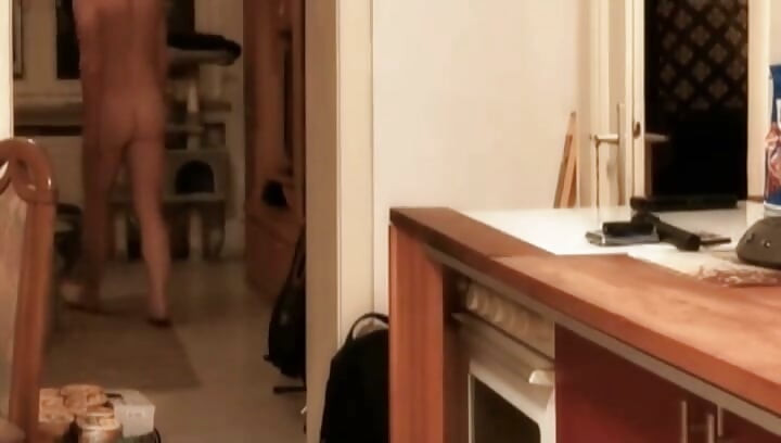 2025-08-17 leaving the flat completly nude