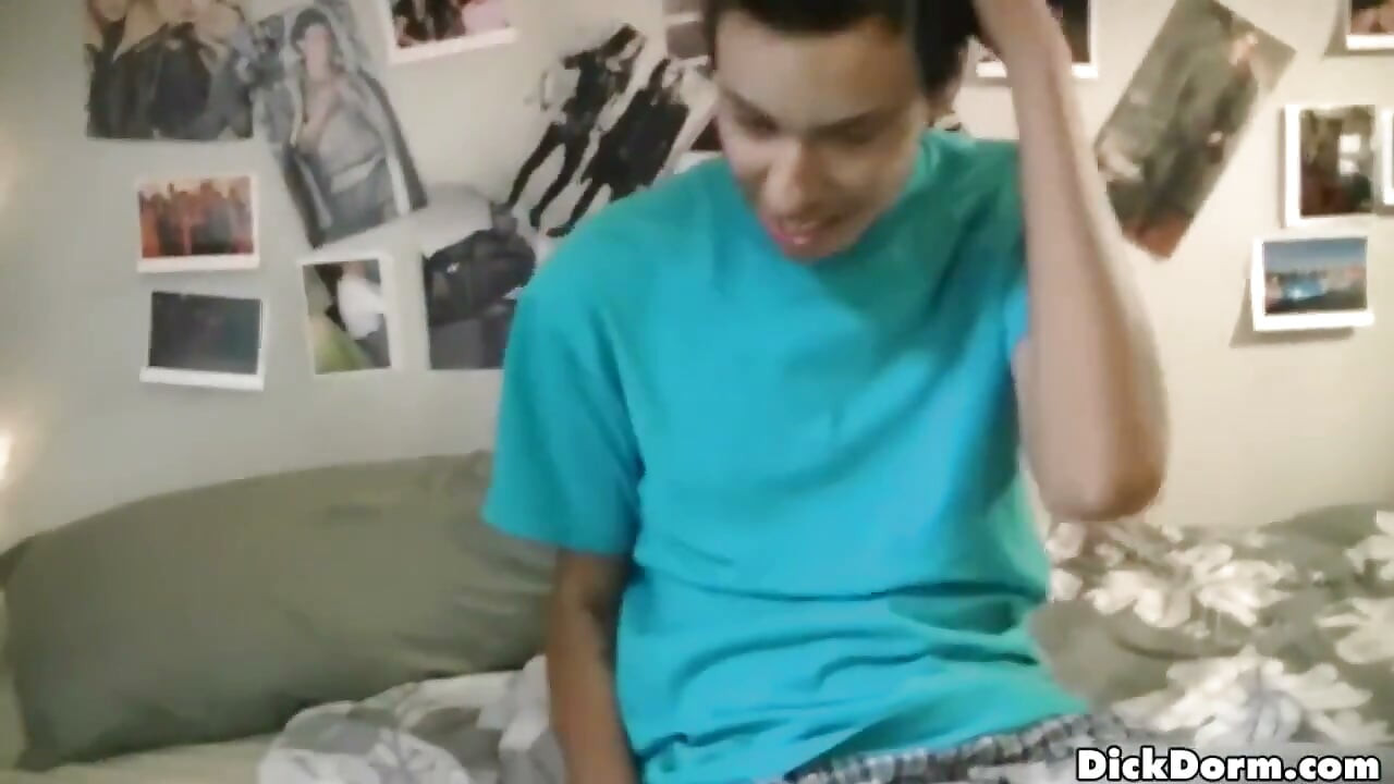 Reality Dudes - Wild Jerry Obliterates Anthony's Mind as They Turn Shaving Into Sucking Real Quick Inside the Dorm Room Setup