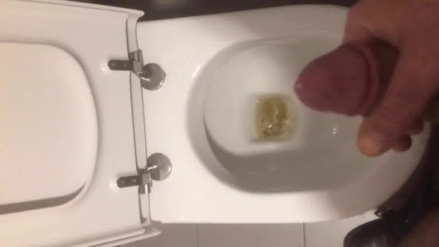 Sborrata a cazzo moscio