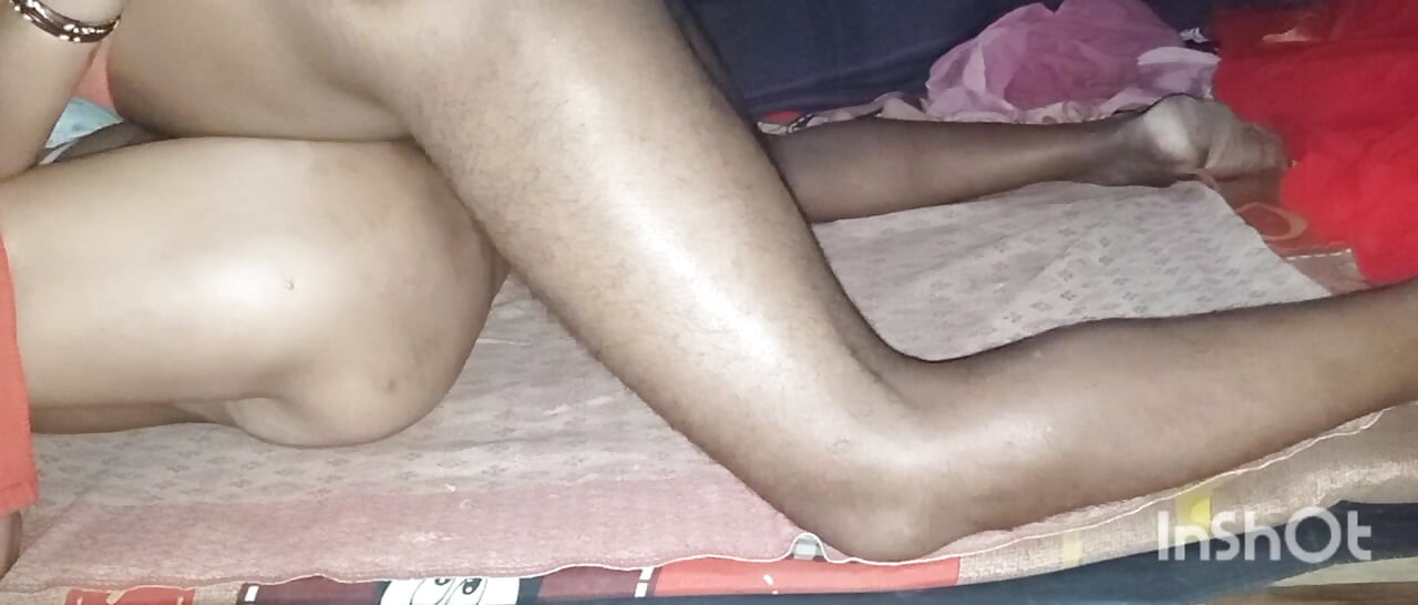 Desi landsby kone og mand knepper video i soveværelset