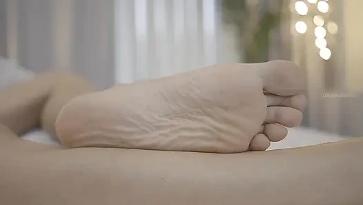 You Submissive Piece of Trash, Try Not to Get Horny at the Sight of Me!