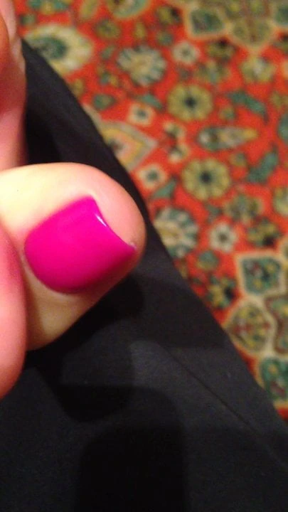 I love when my feet are in good hands