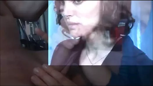 Natalie portman ağzına boşalıyor