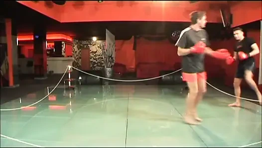 Lesbians kissing licking fingering and big cock threesome fucking