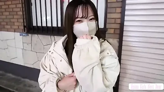 Si cantik ramping nasional dengan visual mencolok, keingintahuan rahasia mengarah ke eksplorasi intim sensual