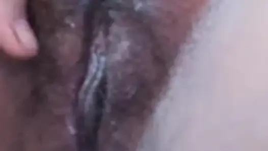 Desi bhabhi apni chut me ungli dal kar pani nikal rahi h...