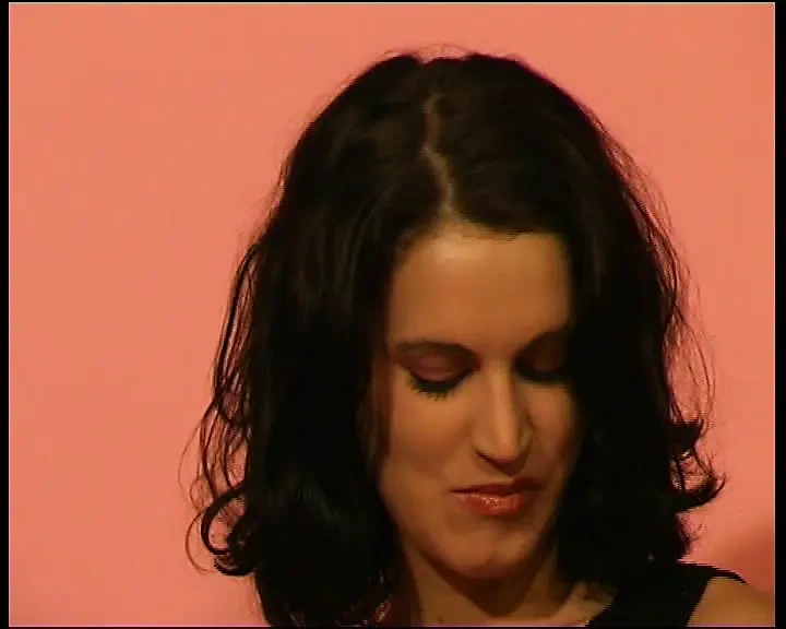 Woman Make a Dirty Dance for Us!