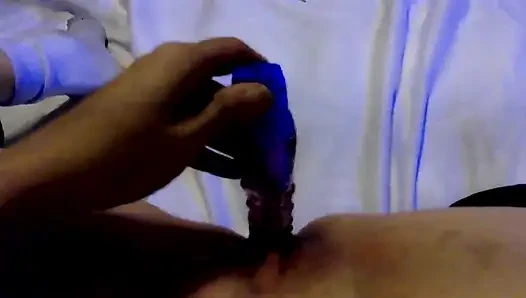 Rekaman masturbasi pertamaku. Aku basah kuyak.