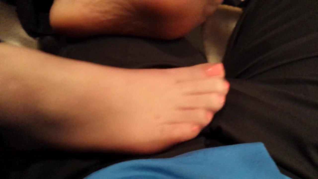 Nylon Footjob