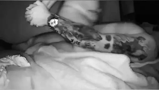 Зрелая крикушка просит мой член в ее задницу