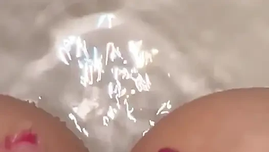 Şimdiye kadarki ilk göt oynatma videosu