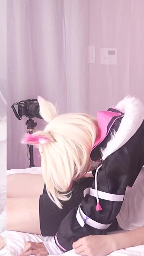 Hololive Mococo cosplay Facesitting Face Fuck, hentai japanese shemale cosplay 9 | Clip 1