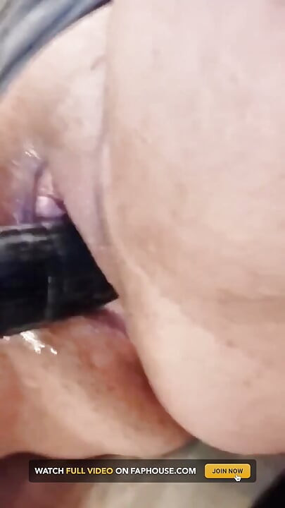 Watch Me Take It All the Way Past the Condom - Ftm - Huge Dildo