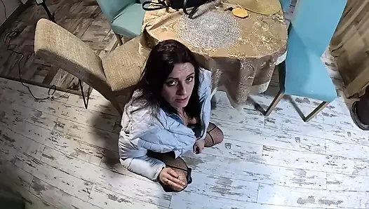 Большие сиськи, верблюжья лапка и глубокая глотка, инструкция по дрочке - шлюховатый минет, трах в рот и игра со спермой