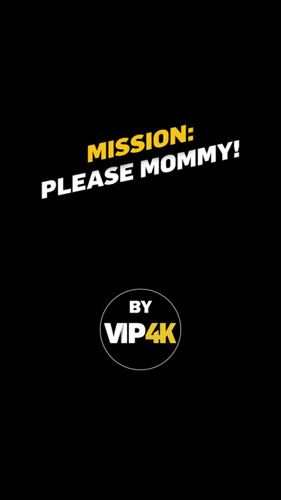 Mommy Pleasures Herself with a Vibrator in the Backyard