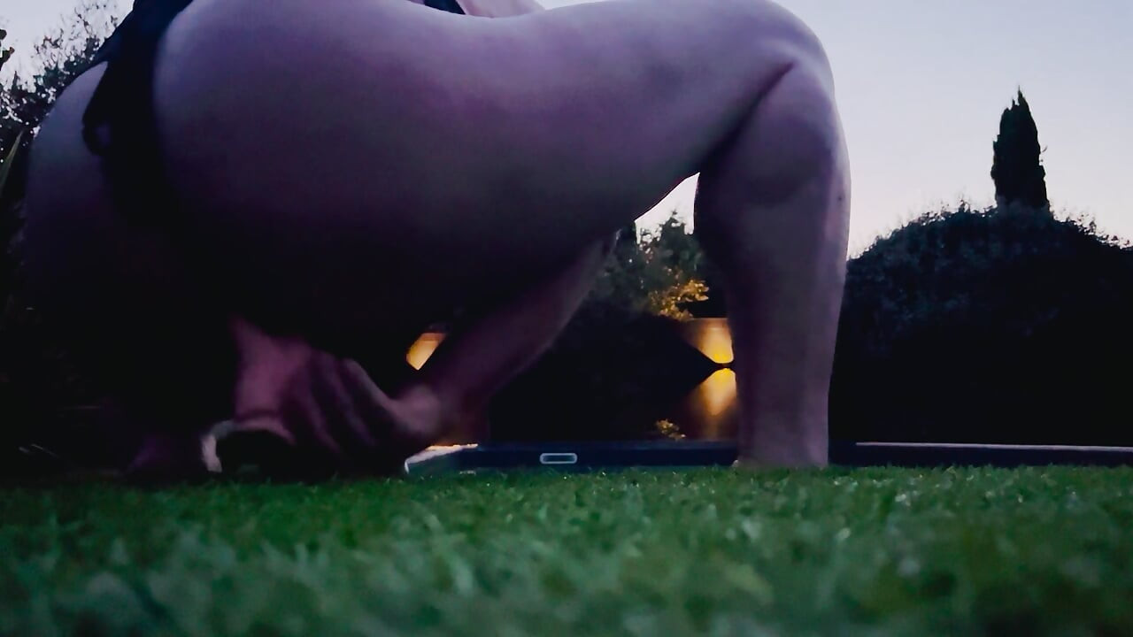 BBW Fist 2