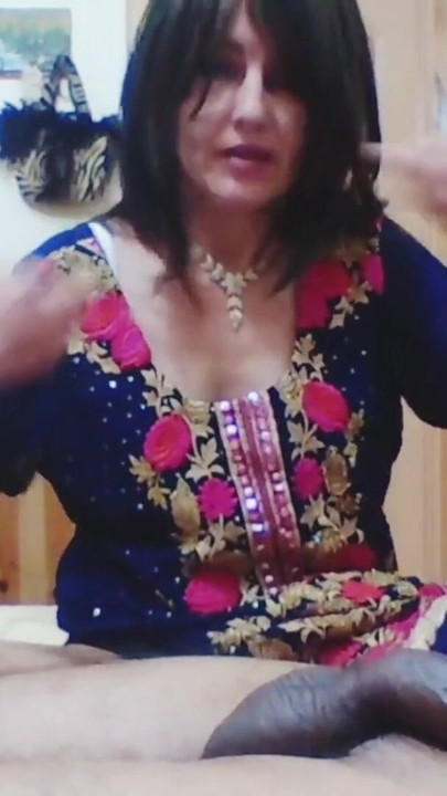 Aus echtem Business wird Ultimate Fantasy | Clip 1