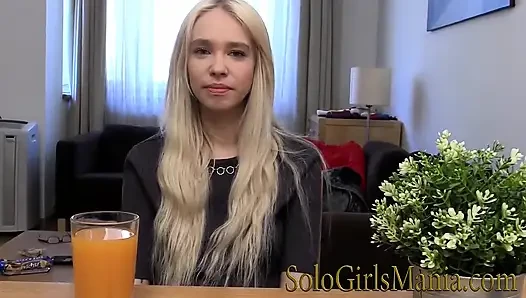 Young Girl Arteya Interview