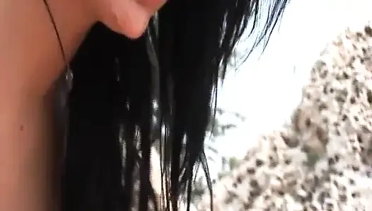 Seksi esmer domaltmalı taşrada sikiliyor zevk için çığlık atıyor