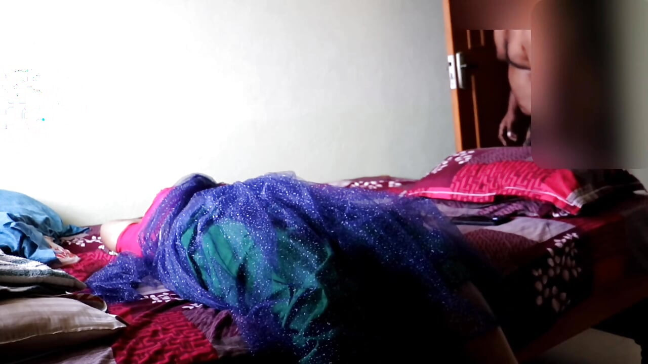 Sexy Big Tits Indian Wife in Saree Blindfolded Hands Tied and Tricked by Stranger Pussy Fingered & Sucked His Cock