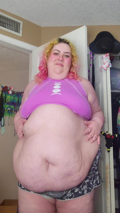 Show some love for big beautiful belly.
