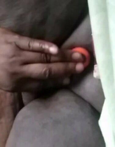 Ebony loose pussy