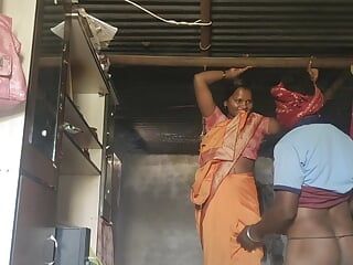 Дези Village, красивая бхабхи занимается сексом с камшотом в киске