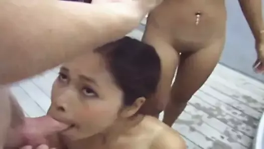 2 thai girls suck my dick on holiday