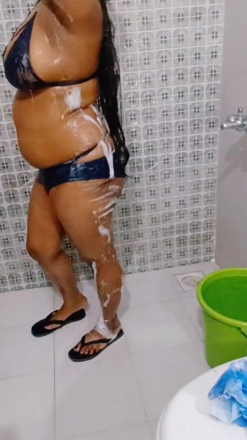 Bath part-2, My Step-sister Bath Show Video Caling Sex With My Friend Hindi me | Clip 1