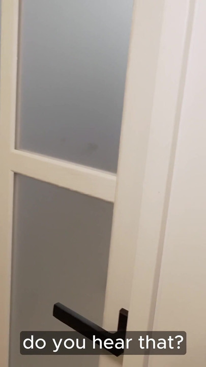 Güzel arkadaşının seks sırasında bize katılmasını beklemiyordum