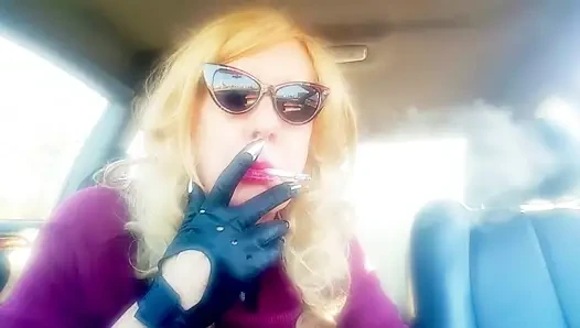 BLONDES THAT DANGLE LONG CIGARETTES VS120s MORE 120s COMPILATION