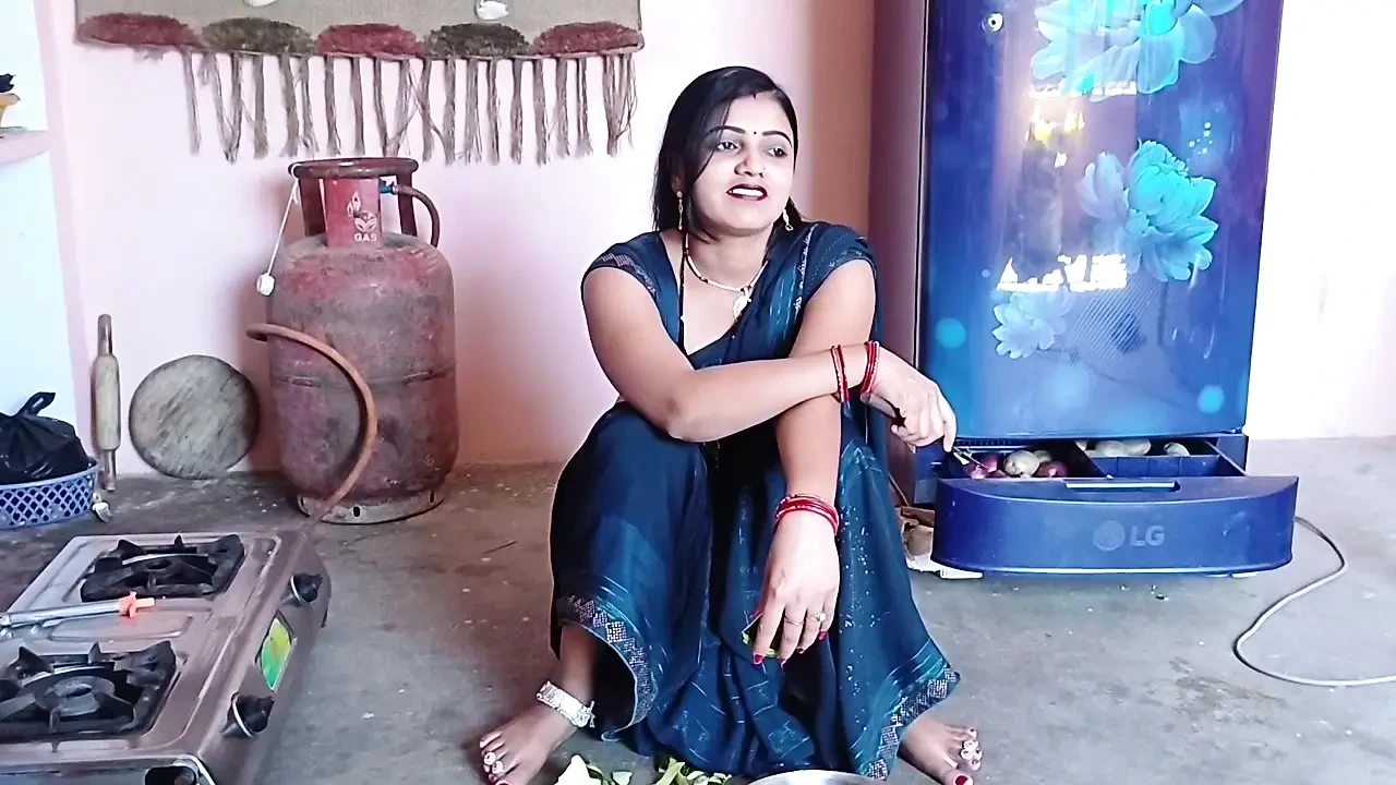 XXX 美丽的热辣继母，Xxx 热辣继母，继母继子 Xnxx，话 Xxx 视频孟加拉彩信