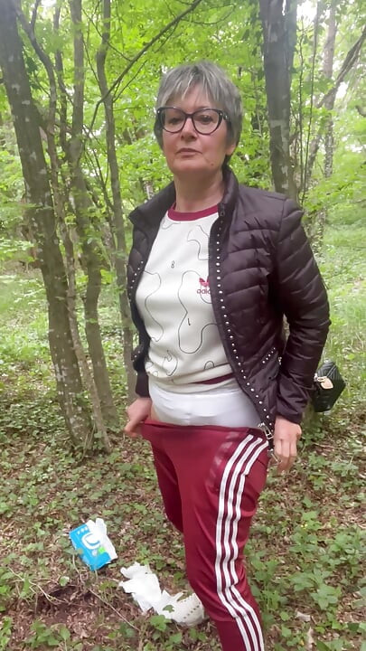 Pani o anal na zewnątrz!!