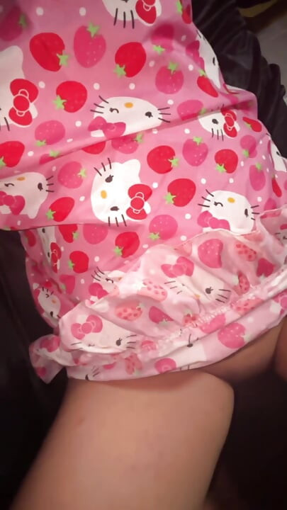 Aaahh enak sayang tetek mu besar dan mantab