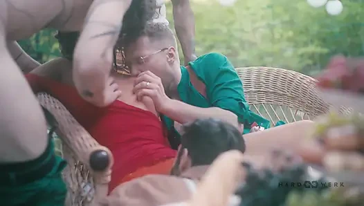 Garden Bang No Music