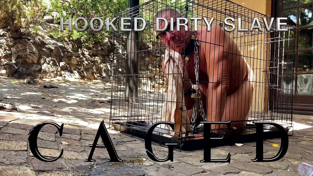 Dominatrix Mistress April - Hooked dirty slave