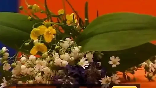 Kızıl saçlıya sürpriz oluyor