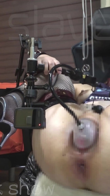 Detik kuat dari "Hamba nakal r vol.008 vakum pepek... Dildo dubur memancut mani... Jus berkumpul dalam cup. (Penuh"