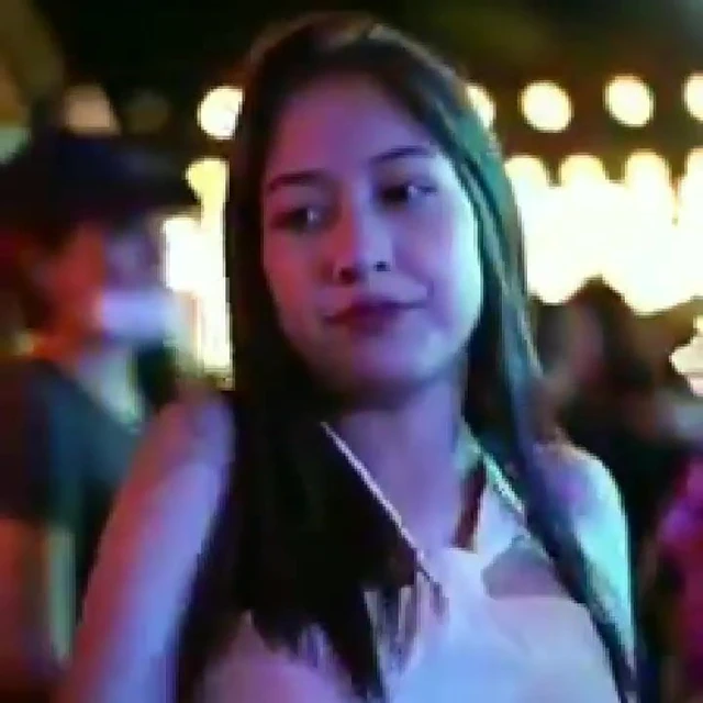 Asian girl dance hot
