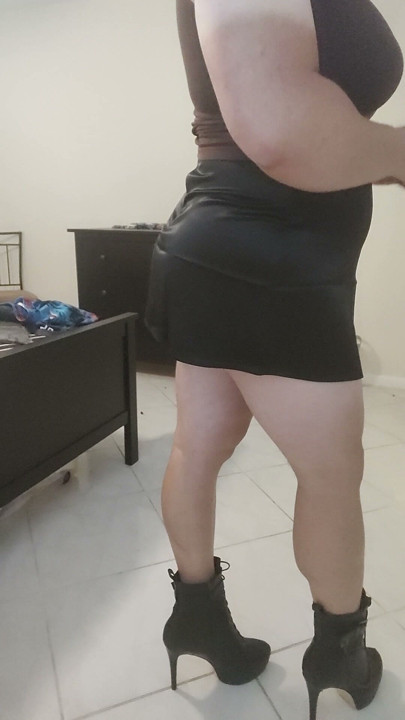 New outfit check for a night out