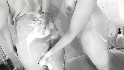 Zwei frauen. Mädchen auf mädchen. Blond und brünett. Sex, porno und liebe - das ultimative vergnügen