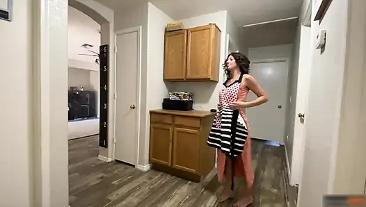 Horny Couple Sneaks Away During Family Thanksgiving